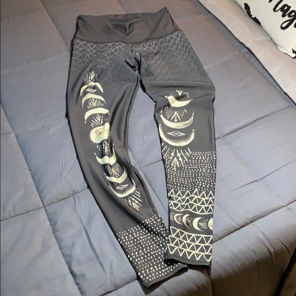 Onzie Full Length Moon & Stars Leggings